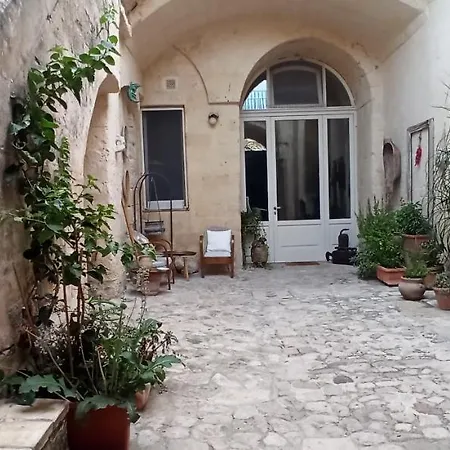 Casa Tudor Art Luxury