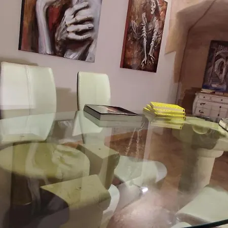Casa Tudor Art Luxury Maison d'hôtes Matera