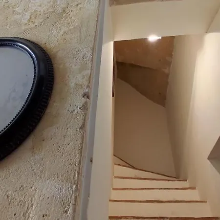 Casa Tudor Art Luxury Vendégház *