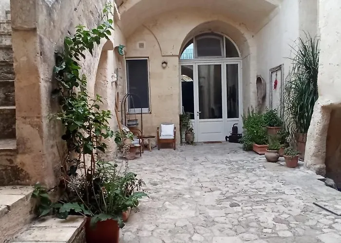 Casa Tudor Art Luxury