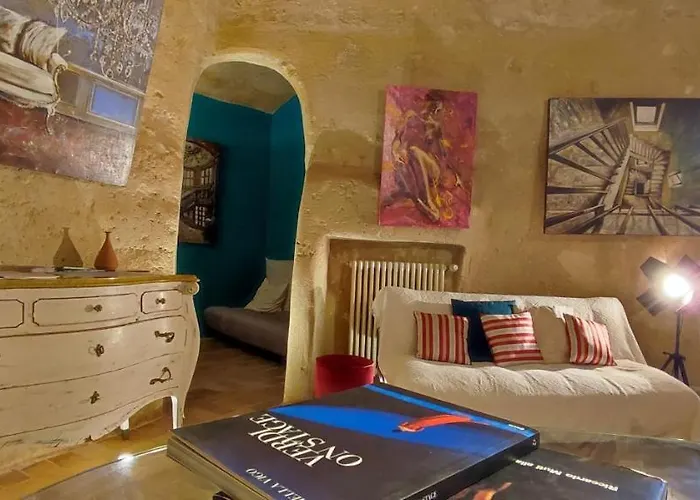 Casa Tudor Art Luxury Matera